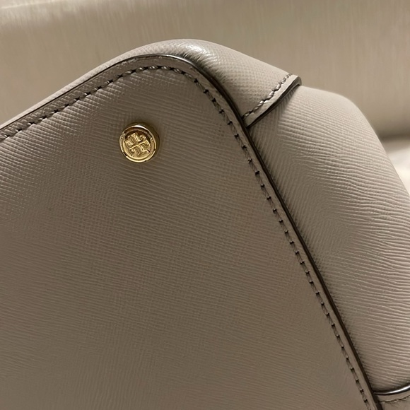 Tory Burch laptop / work / school bag - Picture 10 of 10